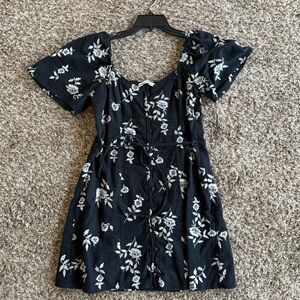 Abercrombie & Fitch Black Floral Mini Dress